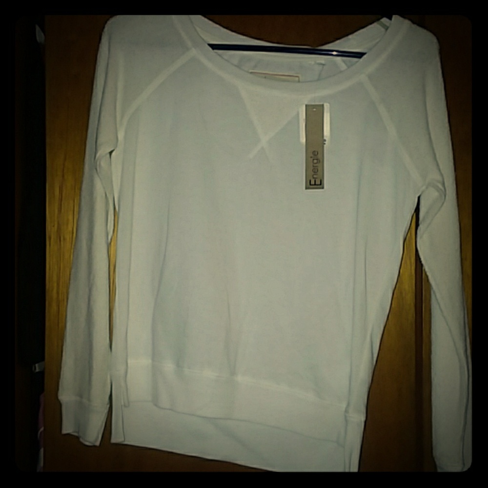 Light weight sweater